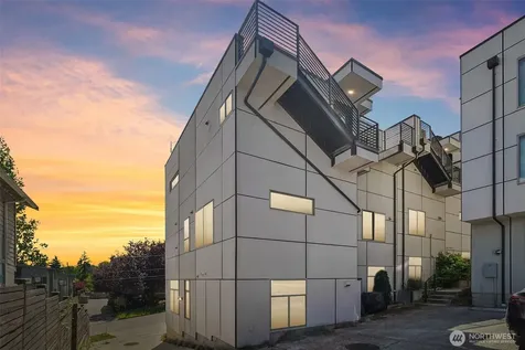 2852 SW Nevada Street Seattle WA 98126