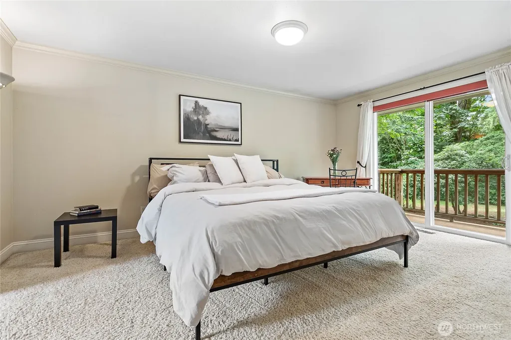 6650 Kings Lane Bellingham WA 98226