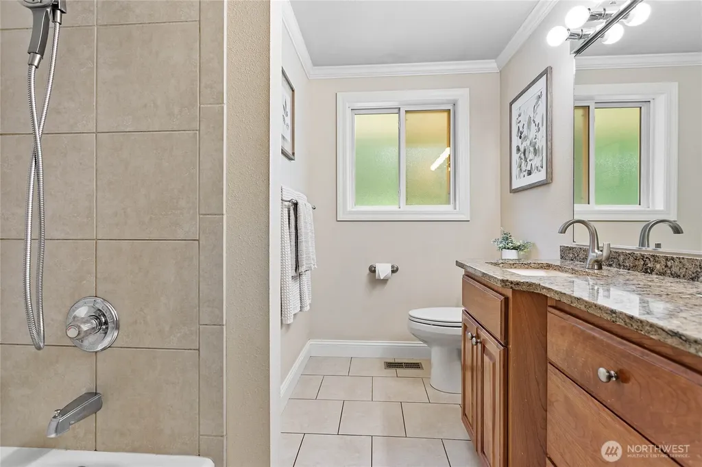 6650 Kings Lane Bellingham WA 98226