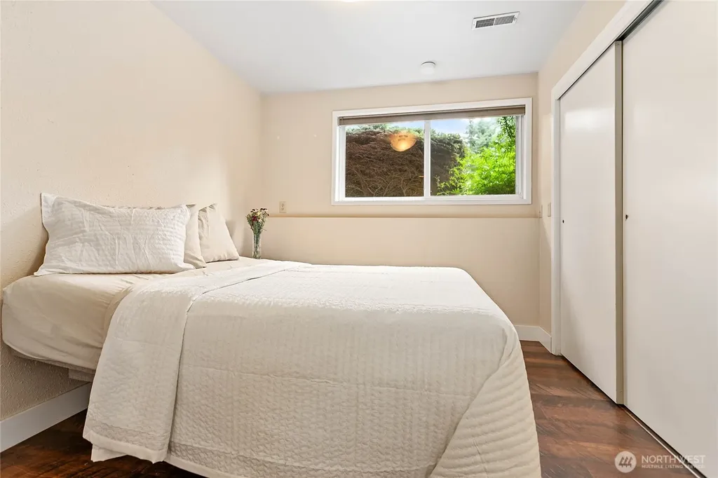 6650 Kings Lane Bellingham WA 98226
