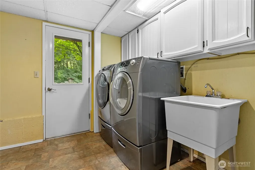 6650 Kings Lane Bellingham WA 98226