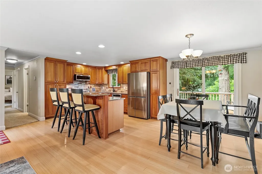 6650 Kings Lane Bellingham WA 98226