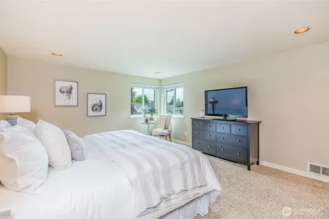 6915 67th Place NE Marysville WA 98270