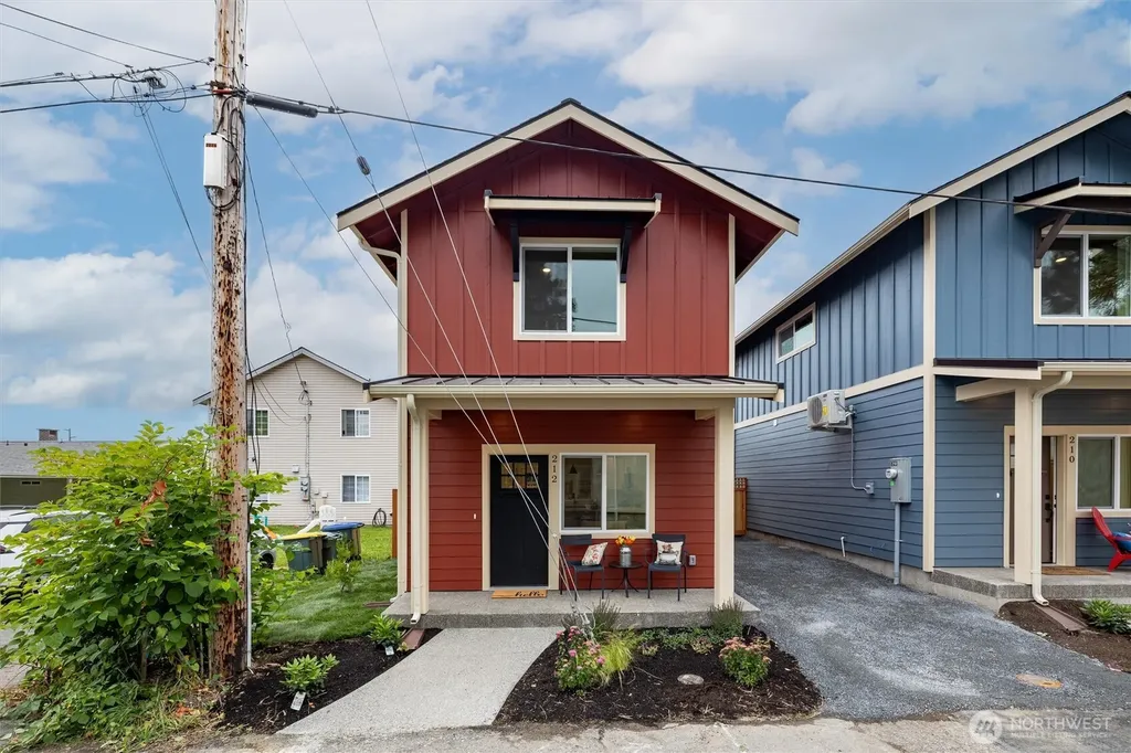 212 Carolina Street Bellingham WA 98225