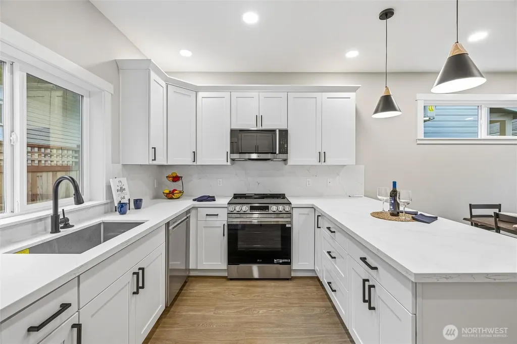 212 Carolina Street Bellingham WA 98225