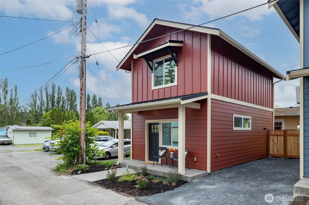 212 Carolina Street Bellingham WA 98225