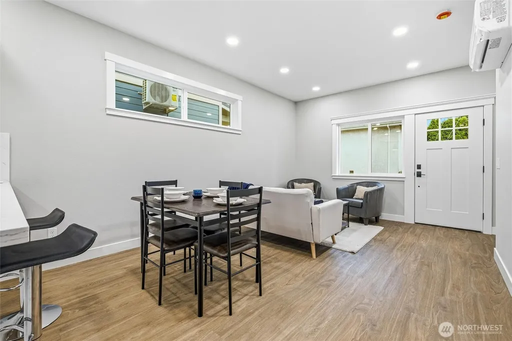 212 Carolina Street Bellingham WA 98225
