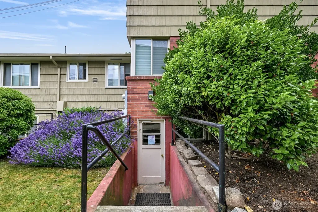 901 N Forest Street Bellingham WA 98225