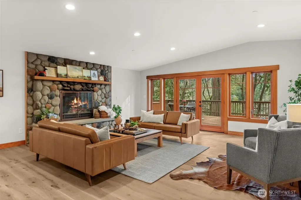 11725 122nd Avenue NW Gig Harbor WA 98329