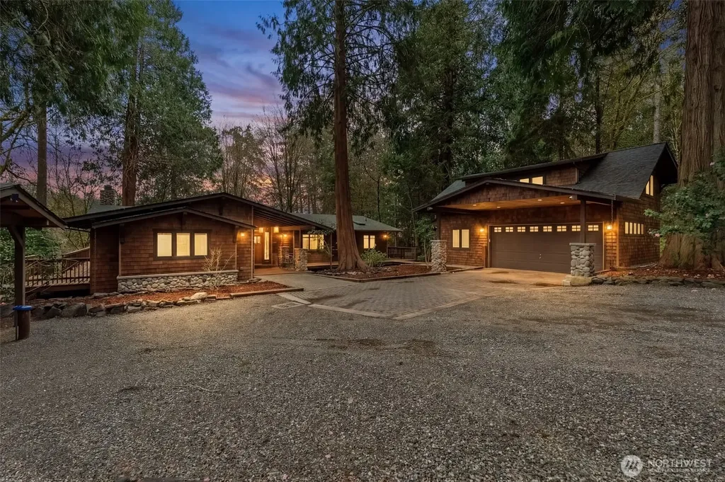 11725 122nd Avenue NW Gig Harbor WA 98329