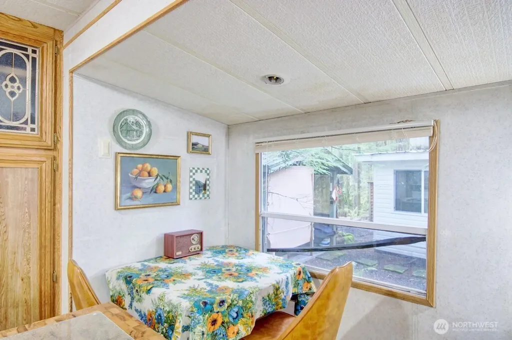 22 Wilderness Way Deming WA 98244