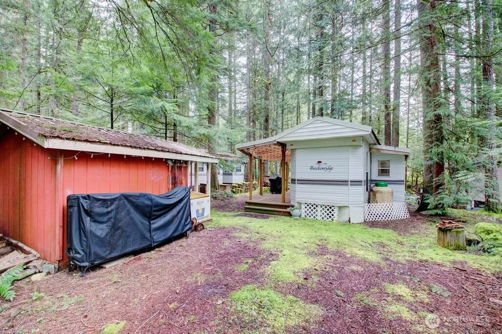 22 Wilderness Way Deming WA 98244