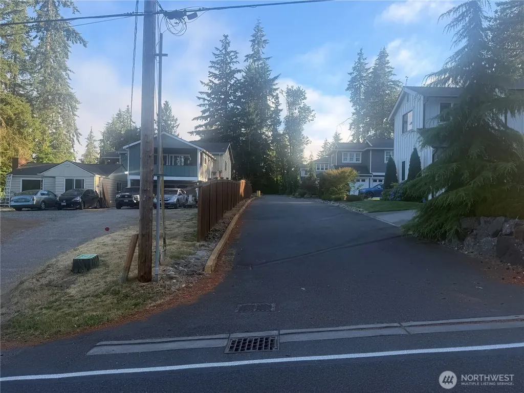8729 236th Street SW Edmonds WA 98026