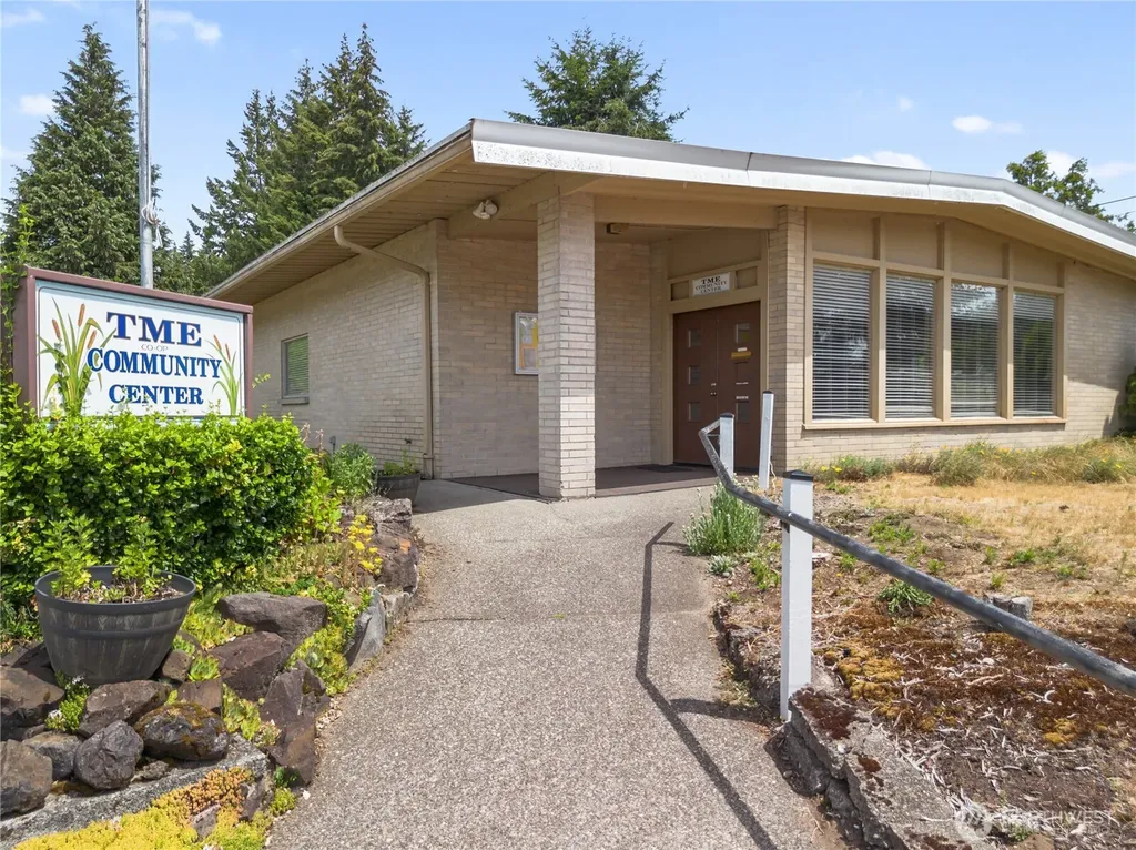 930 Trosper Road SW Tumwater WA 98512