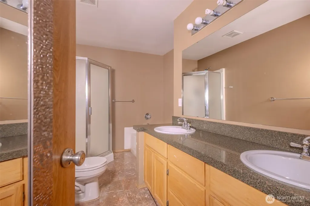 1305 Browns Point Boulevard Tacoma WA 98422