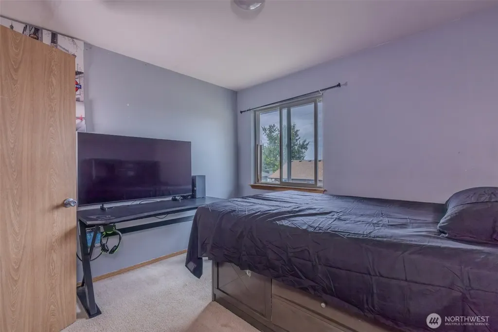 1305 Browns Point Boulevard Tacoma WA 98422