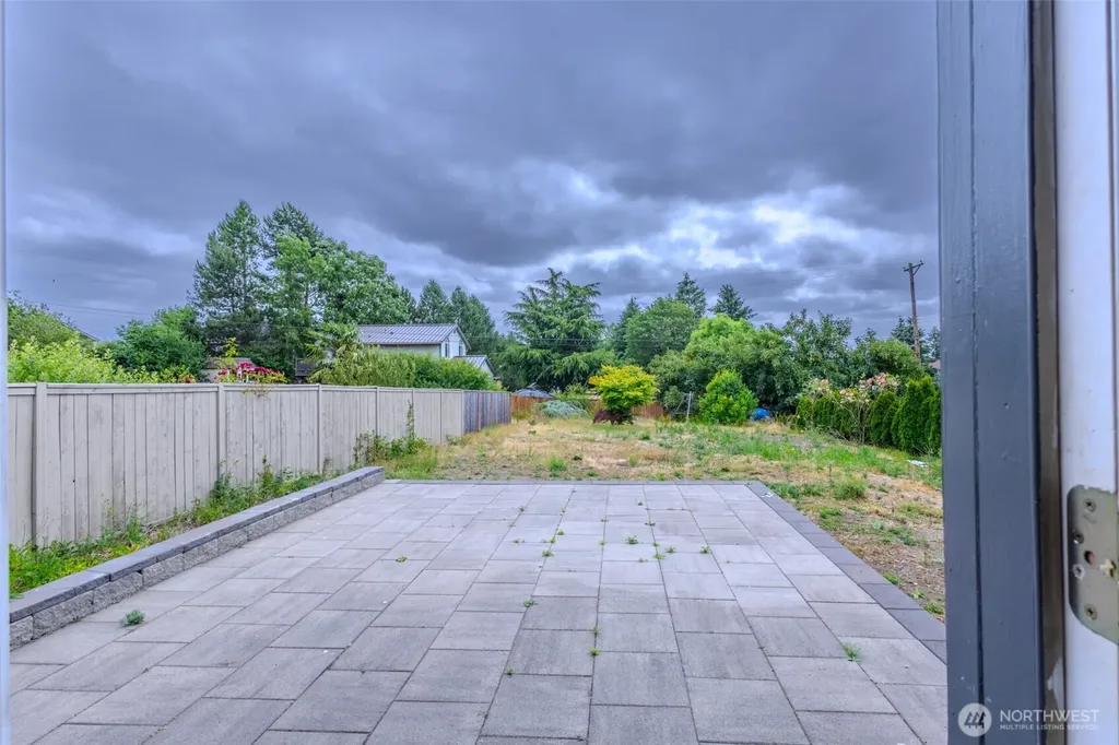 1305 Browns Point Boulevard Tacoma WA 98422