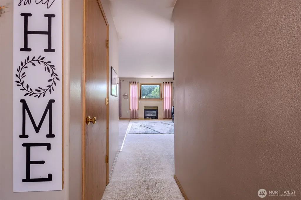 1305 Browns Point Boulevard Tacoma WA 98422