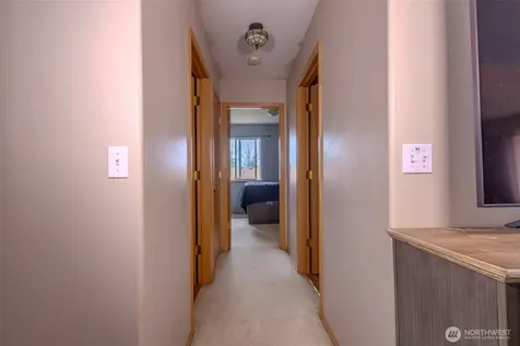 1305 Browns Point Boulevard Tacoma WA 98422