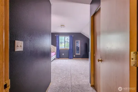 1305 Browns Point Boulevard Tacoma WA 98422