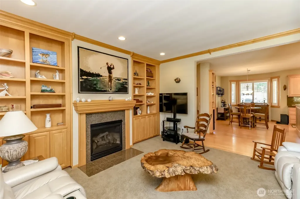 7607 46th Street NW Gig Harbor WA 98335