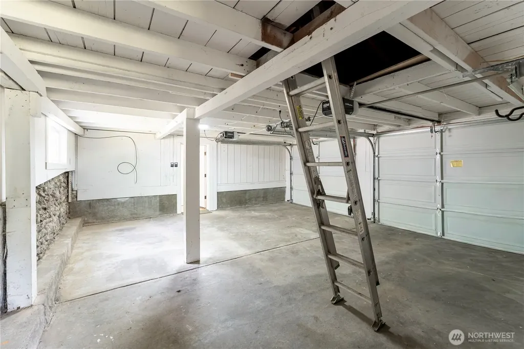 607 244th Street SW Bothell WA 98021