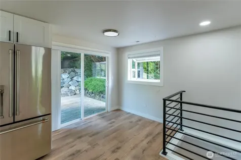 607 244th Street SW Bothell WA 98021