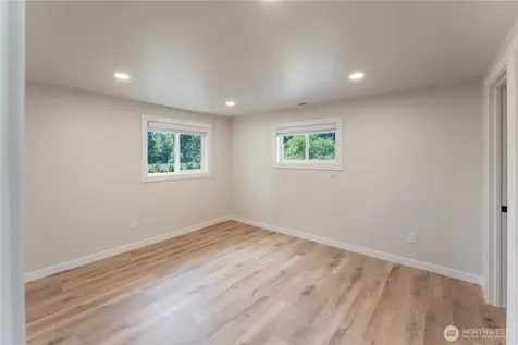 607 244th Street SW Bothell WA 98021