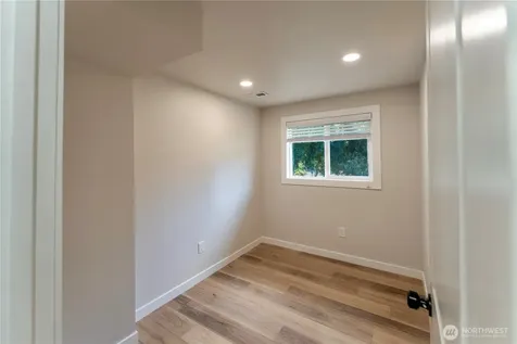 607 244th Street SW Bothell WA 98021