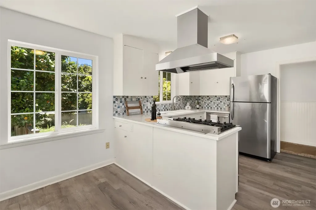 16414 48th Avenue W Edmonds WA 98026