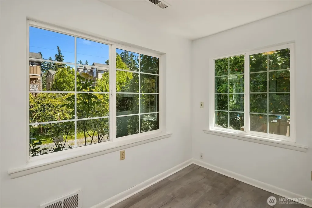 16414 48th Avenue W Edmonds WA 98026