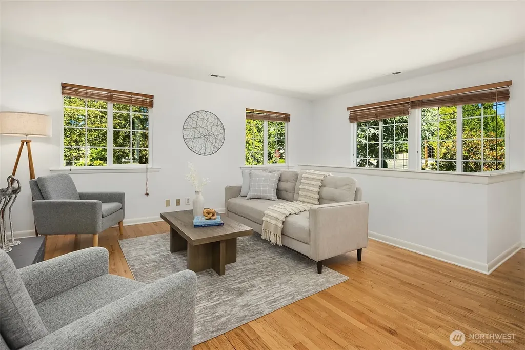 16414 48th Avenue W Edmonds WA 98026