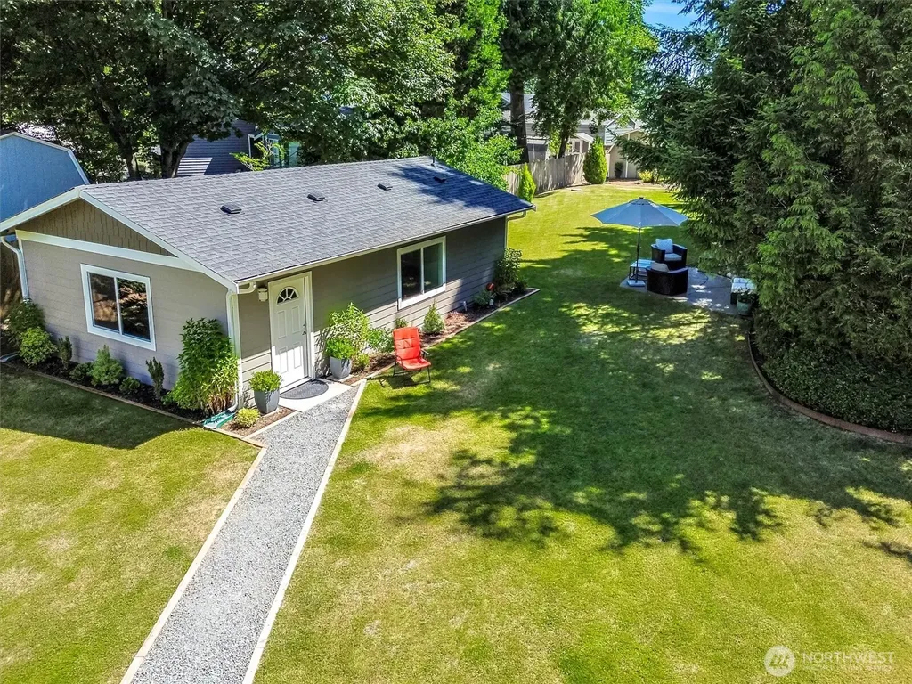 10803 62nd Avenue E Puyallup WA 98373
