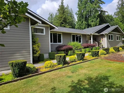 10803 62nd Avenue E Puyallup WA 98373