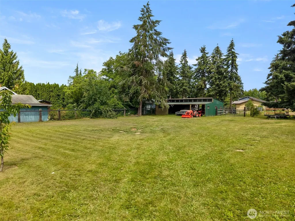 6717 56th Street E Puyallup WA 98371