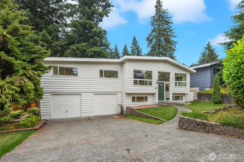 16110 Evanston Avenue N Shoreline WA 98133