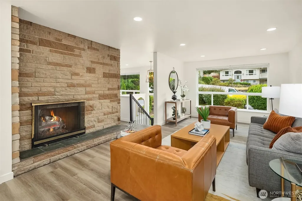 16110 Evanston Avenue N Shoreline WA 98133