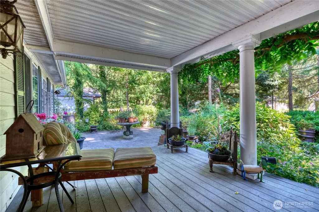 1664 Seymour Place Point Roberts WA 98281