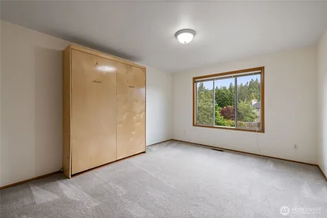 28014 180th Avenue SE Kent WA 98042