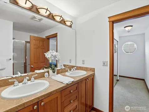 18410 36th Avenue W Lynnwood WA 98037