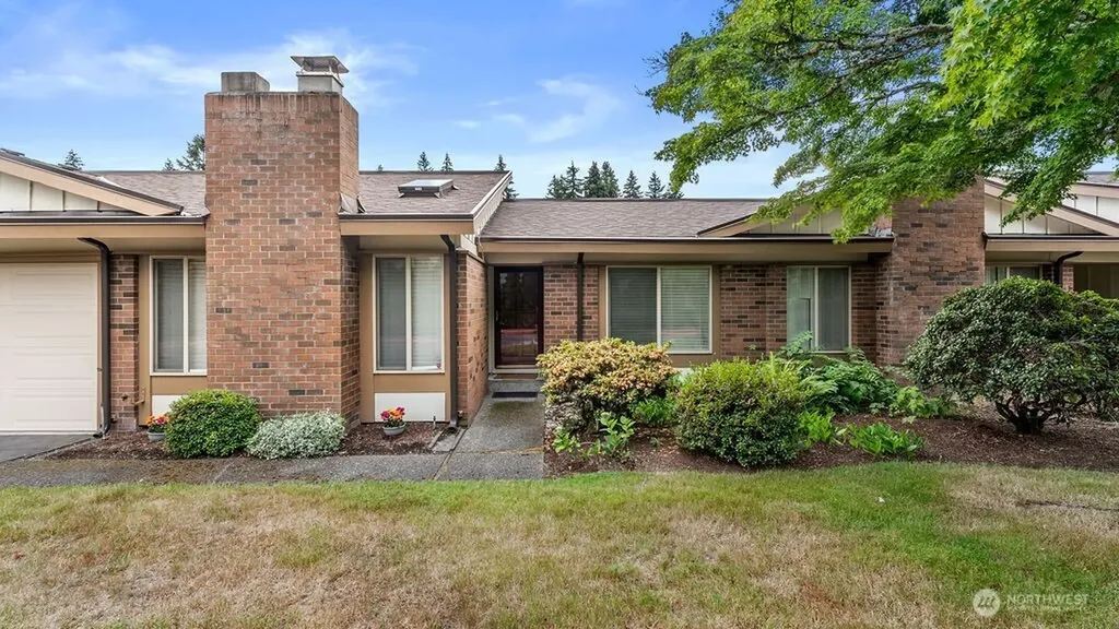 15964 NE 15th Street Bellevue WA 98008