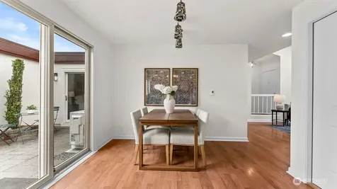 15964 NE 15th Street Bellevue WA 98008