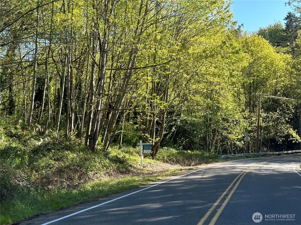 3911 SW Dash Point Road Federal Way WA 98023