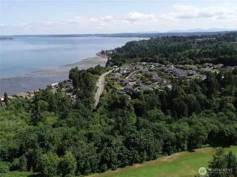 3911 SW Dash Point Road Federal Way WA 98023