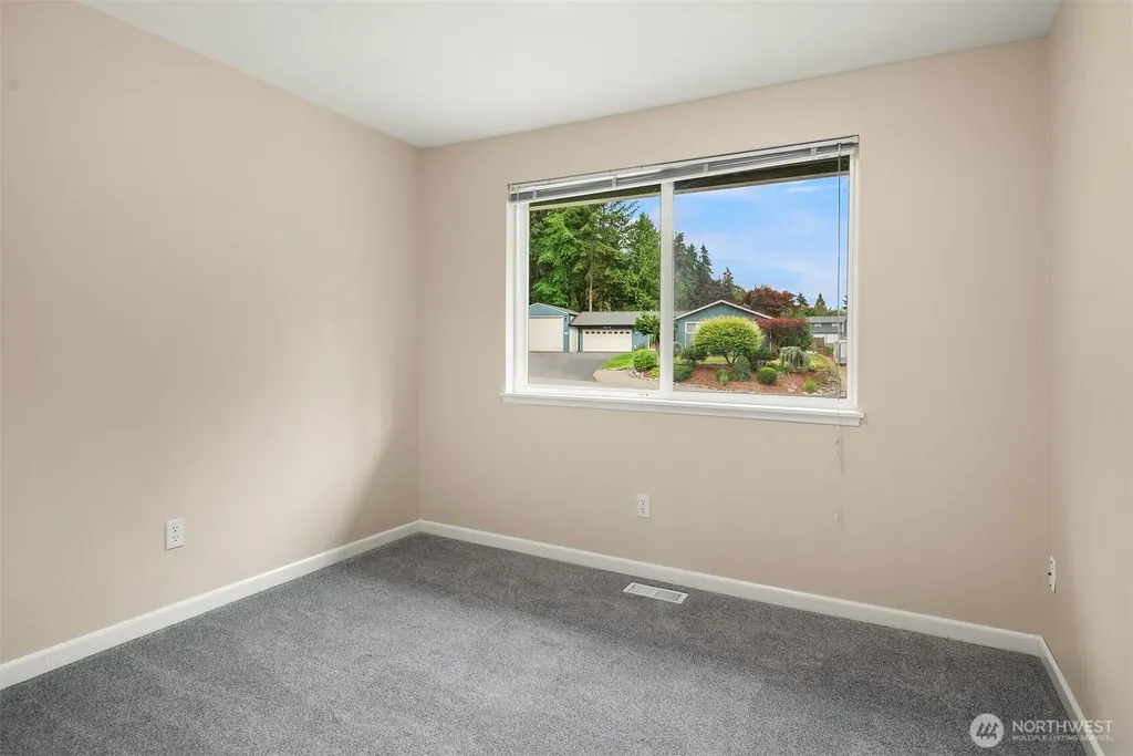 12219 128th Street Court E Puyallup WA 98374