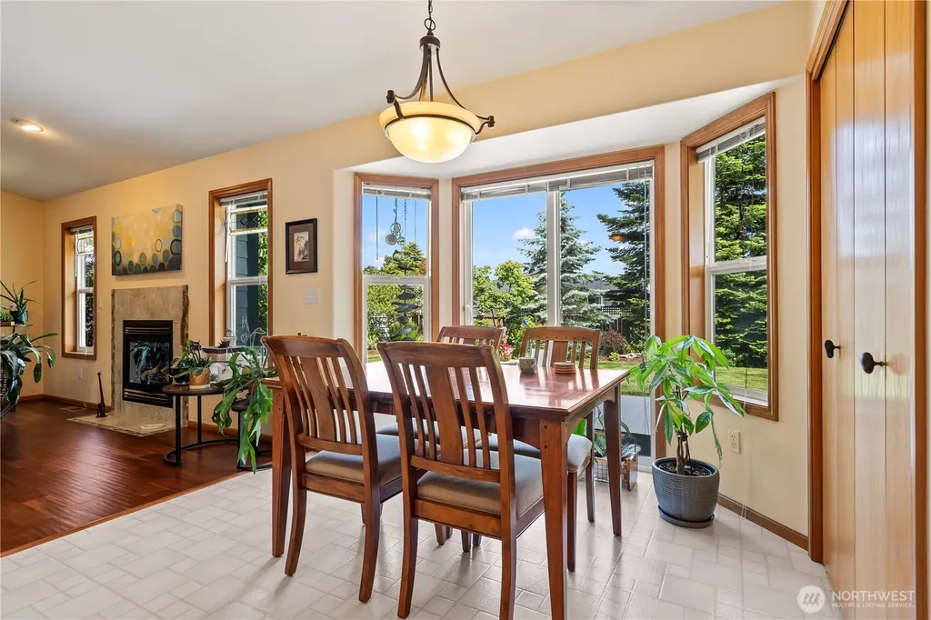 8232 Snohomish Road Blaine WA 98230