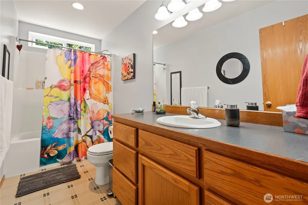 8232 Snohomish Road Blaine WA 98230