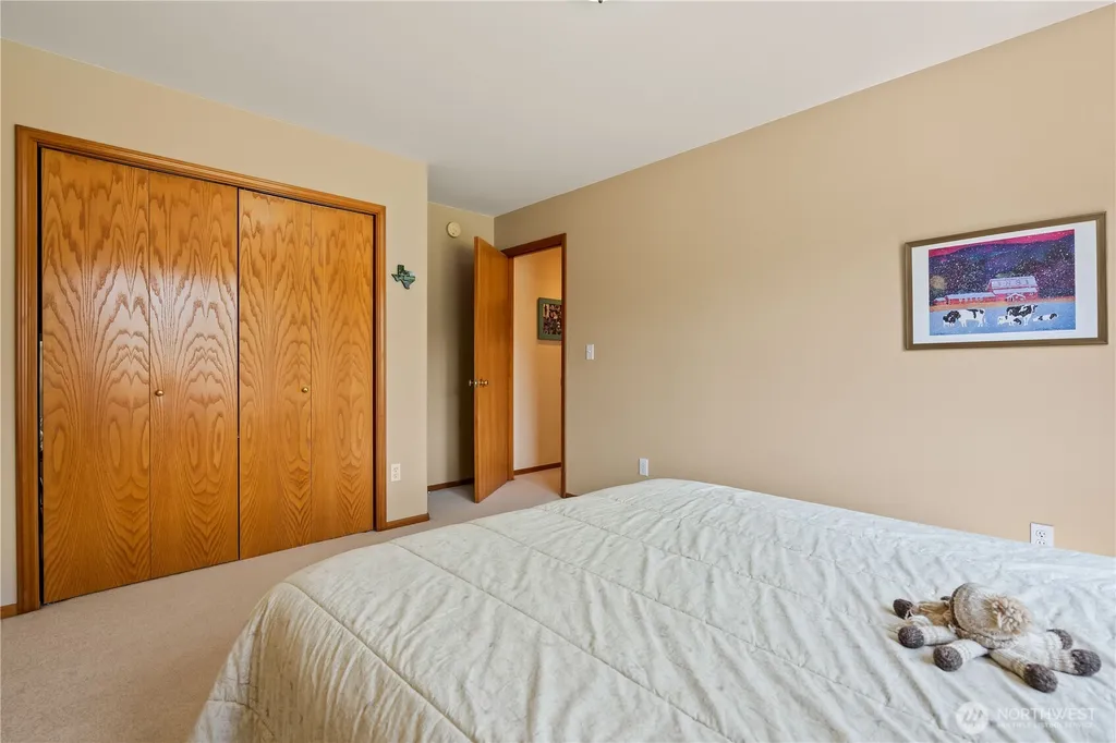 8232 Snohomish Road Blaine WA 98230