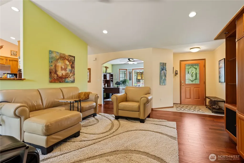8232 Snohomish Road Blaine WA 98230
