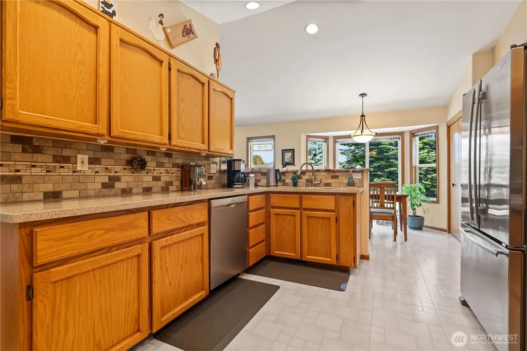 8232 Snohomish Road Blaine WA 98230
